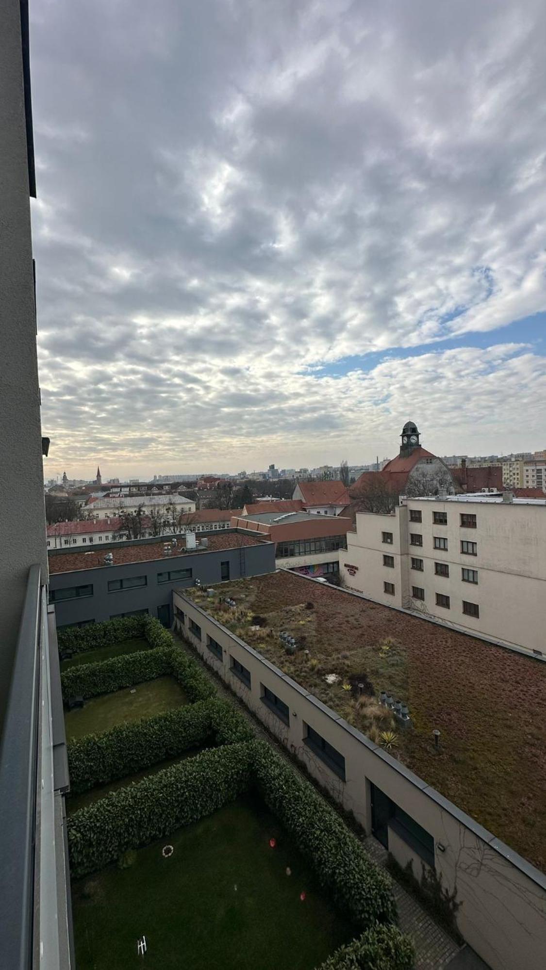Ah Radnica V Apartment Kosice Luaran gambar